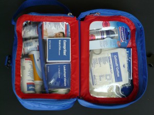 first-aid-kit-59645_640
